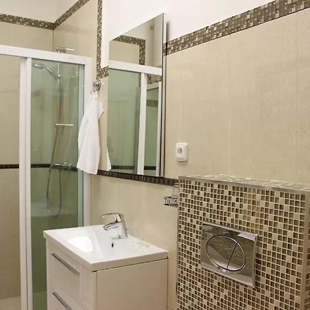 Leo Obchodna - Family Apartament Bratysława